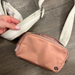 Lululemon belt bag